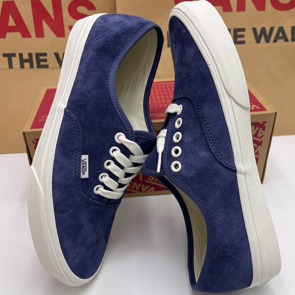 Vans Men’s Authentic
Pig Suede Deep Twilight Sneakers 
Vans Navy Suede Low-Tops - Picture 2 of 16